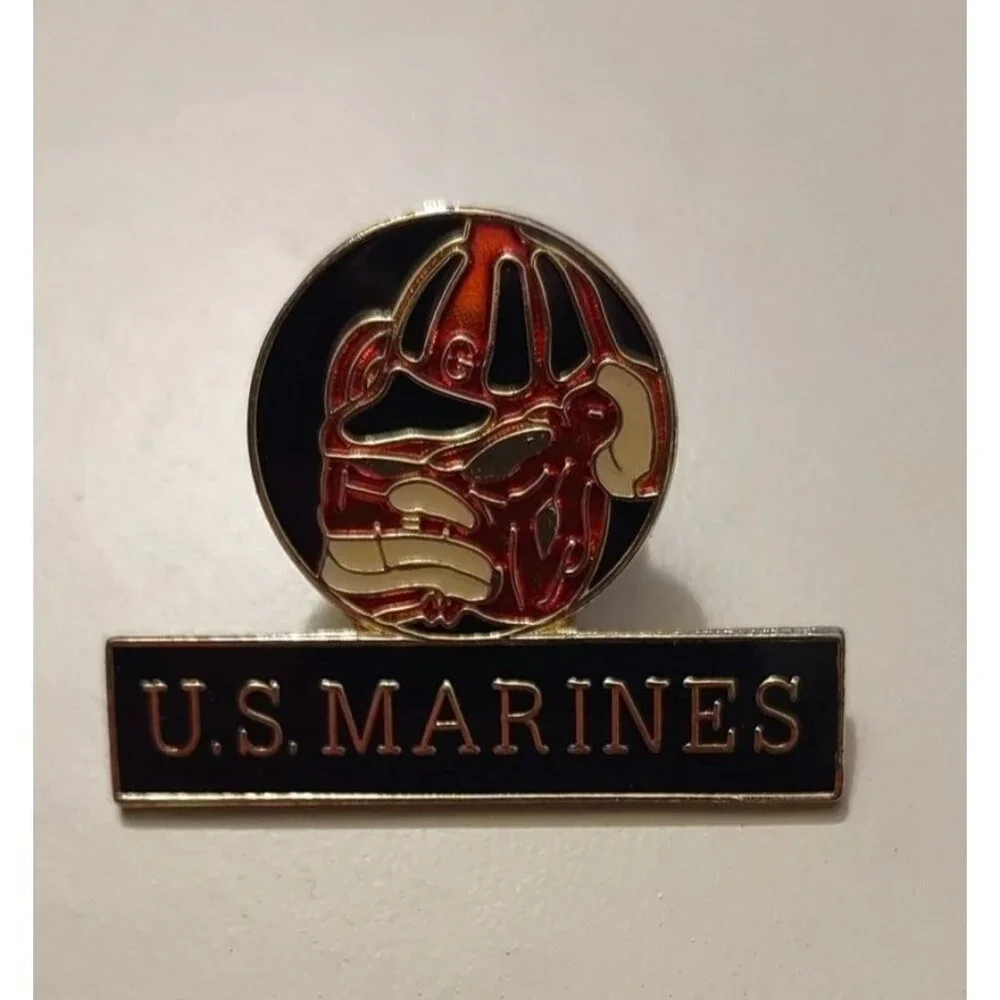 U. S. MARINES TIE TACK PIN-LIKE NEW CONDITION.